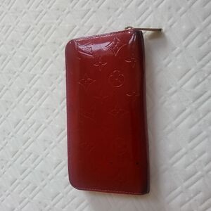 LOUIS VUITTON Monogram Red Vernis Long wallet